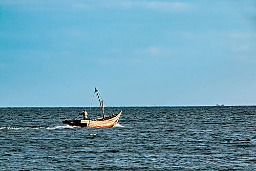 河北省秦皇岛市山海关渤海湾外滩景观