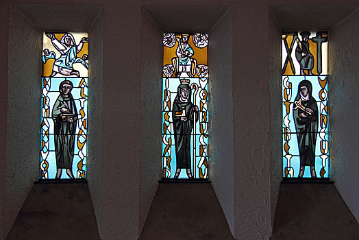 三个,彩色玻璃窗,内景,教堂,斯瓦比亚,巴登符腾堡,德国,欧洲