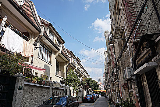 上海弄堂老建筑和居民生活状态