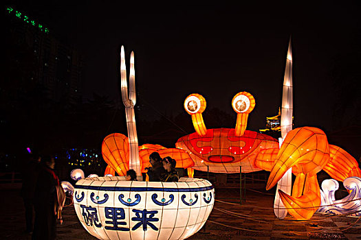 节日彩灯螃蟹