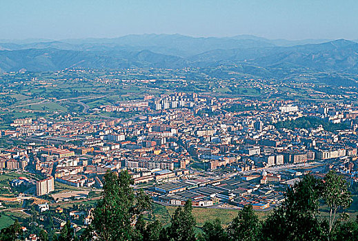 奥维耶多,俯视,城市,国家休闲度假区,阿斯图里亚斯,西班牙