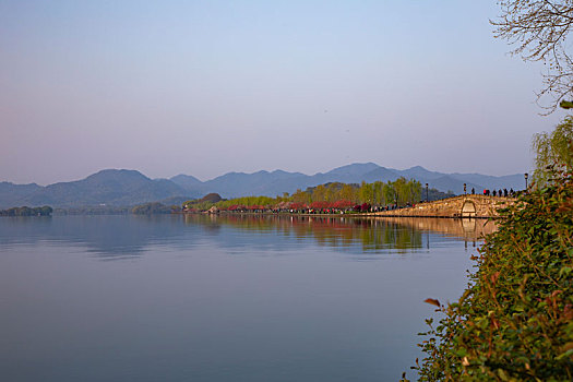 杭州西湖春天苏堤美景
