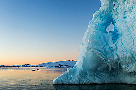 南极,融化,冰山,蓝色,靠近,雷麦瑞海峡,日落,夏天,晚间