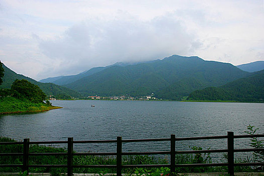 日本山梨县河口湖风光