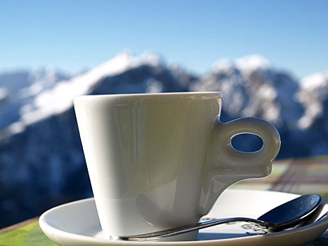 咖啡杯,雪,山,背景