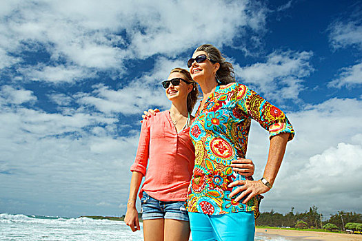 母女,一起,海滩,考艾岛,夏威夷,美国