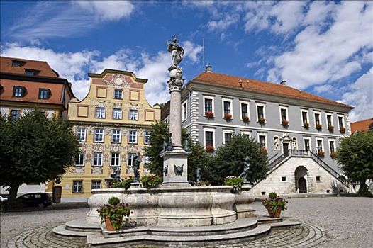 喷泉,市政厅,右边,多瑙河,上巴伐利亚,德国,欧洲
