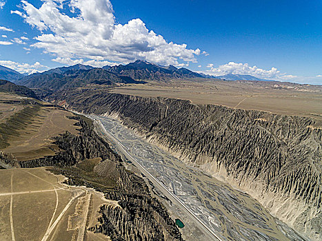 航拍峡谷,独山子大峡谷,地貌奇观