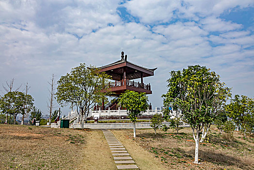 长沙松雅湖湿地观鸟亭