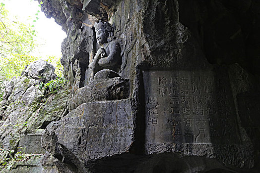 灵隐寺石像生