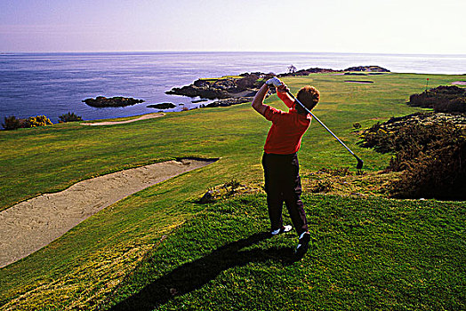 男性,打高尔夫,维多利亚,高尔夫球场,温哥华岛,不列颠哥伦比亚省,加拿大