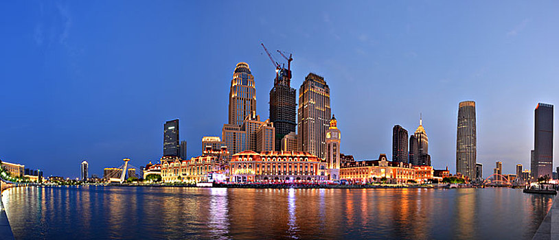 中国天津津湾广场夜景全景图,panoramic,view,of,jinwan,square,tianjin,china