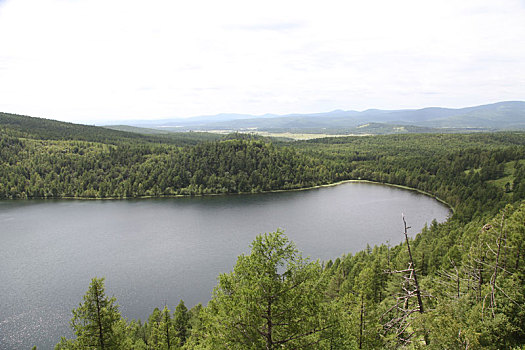 内蒙古阿尔山,驼峰岭天池,移步换景,一步一景