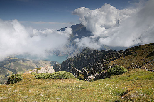 天山天池