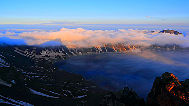 日出长白山