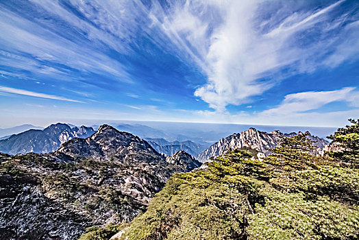 安徽省黄山市黄山风景区天海大峡谷自然景观