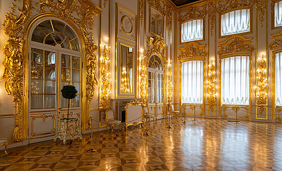 圣彼得堡凯瑟琳宫