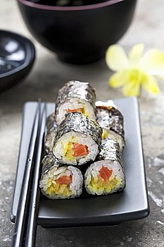 寿司卷,三文鱼,南瓜,日本