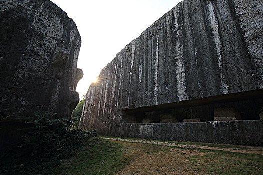 阳山碑材