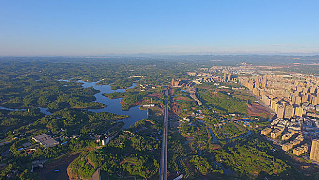 高速公路及湖泊水库