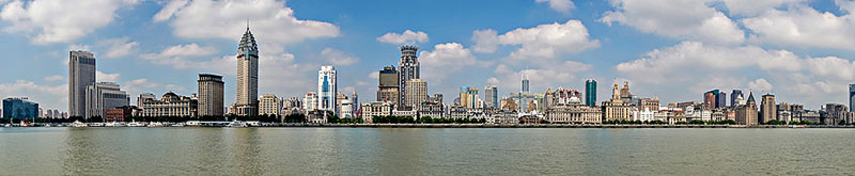 上海南外滩城市天际线