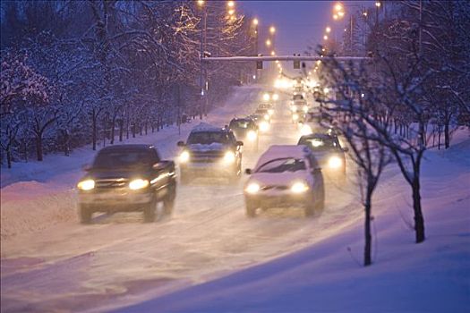 高峰时间,交通,公路,暴风雪,阿拉斯加