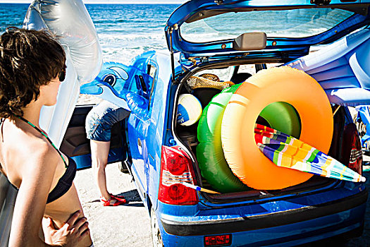 女人,卸载,海滩,玩具,汽车
