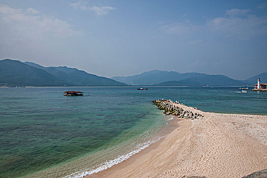 海南陵水分界洲岛黄金海滩