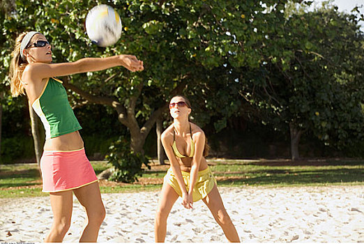 女人,玩,沙滩排球
