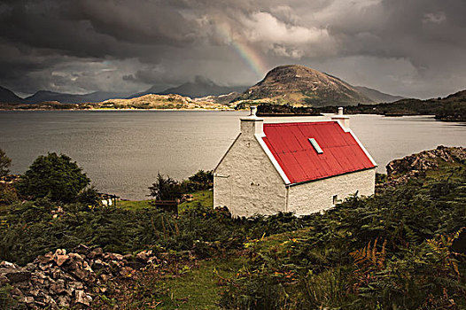 屋舍,红色,屋顶,水边,彩虹,远景,半岛,高地,苏格兰
