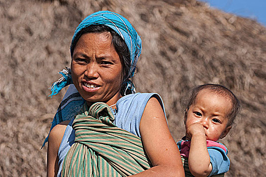 女人,幼儿,部落,山村,靠近,掸邦,金三角,缅甸,亚洲