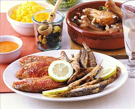 西班牙,鱼盘,炖,橄榄,红花饭