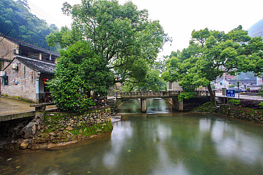 小溪,老房子,山泉,流水