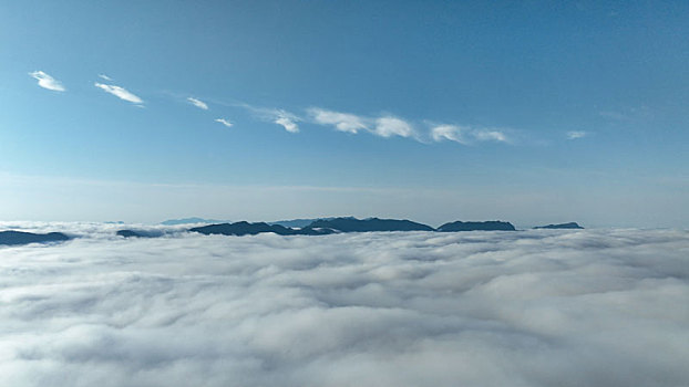 重庆酉阳,雨后浓雾又见,酉阳蓝