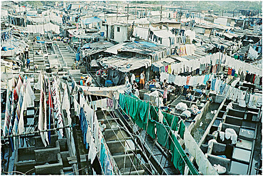 洗衣服,河边石梯,孟买