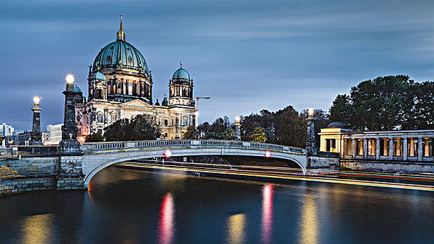 柏林大教堂,施普雷河,旅游,蒸汽船,灯,痕迹,黃昏,柏林,德国,欧洲