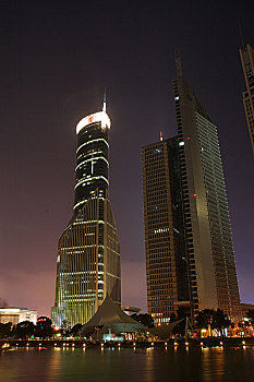 上海交银大厦夜景