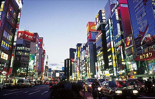 道路,交通,汽车,夜晚,新宿,东京,日本,亚洲