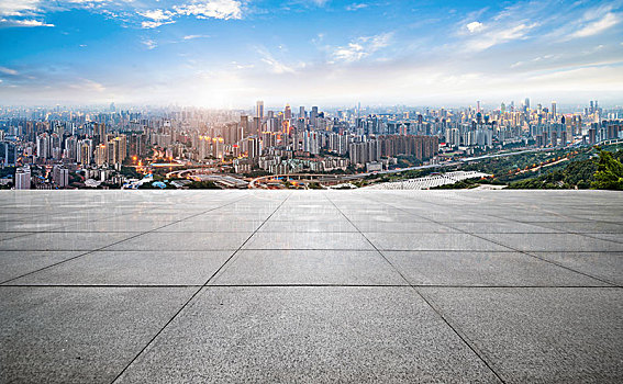 空地板和全景城市,汽车广告背景