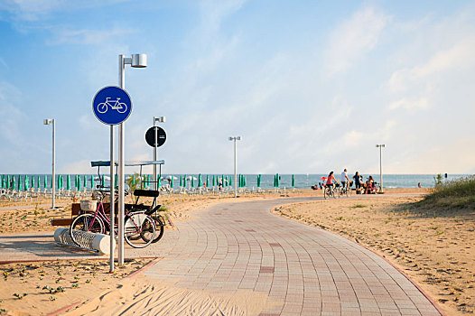 骑自行车,小路,信号,靠近,海滩
