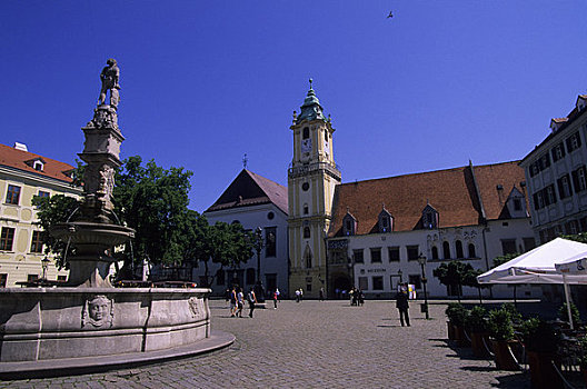 斯洛伐克,布拉迪斯拉瓦,老城,大广场,马克西米利安,喷泉,老市政厅