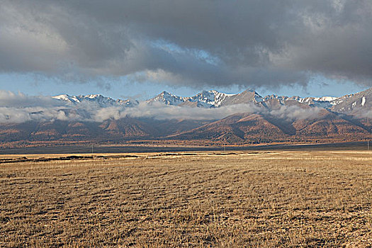新疆哈密天山
