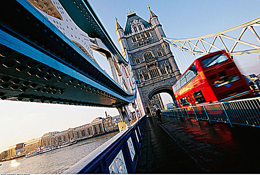 巴士,穿过,塔桥,伦敦,英格兰