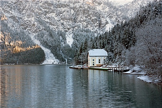 冬景,奥地利