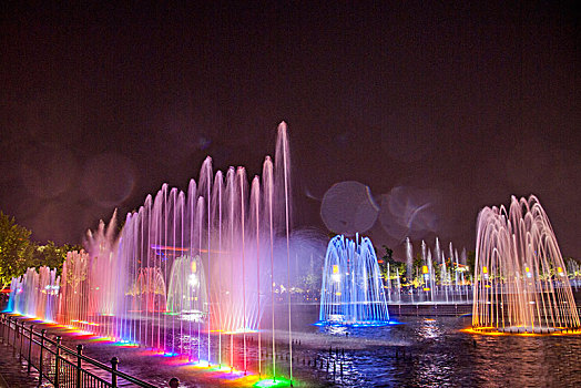 西安大雁塔北广场音乐喷泉夜景