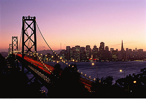 奥克兰湾大桥,黄昏,旧金山,加利福尼亚,美国