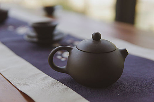 静物茶壶