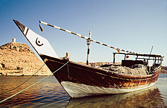 传统,独桅三角帆船,船