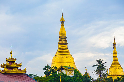 大金塔,缅甸