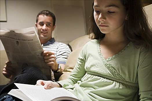 父亲,女儿,读,休闲沙发